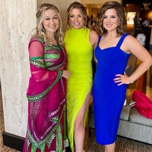 Janet Slit Midi Dress - Superdown